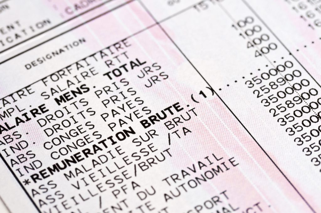 découvrez comment passer du salaire brut au salaire net avec nos explications claires et détaillées. comprenez les déductions sociales et optimisez votre revenu.