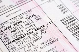 découvrez comment passer du salaire brut au salaire net avec nos explications claires et détaillées. comprenez les déductions sociales et optimisez votre revenu.