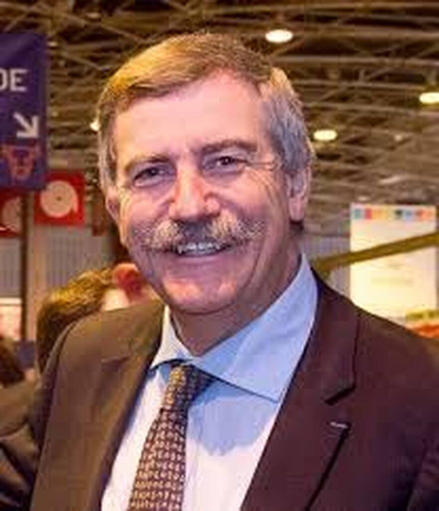 découvrez la nomination du nouveau directeur de l'institut français du cheval et son projet pour promouvoir l'excellence équestre en france.