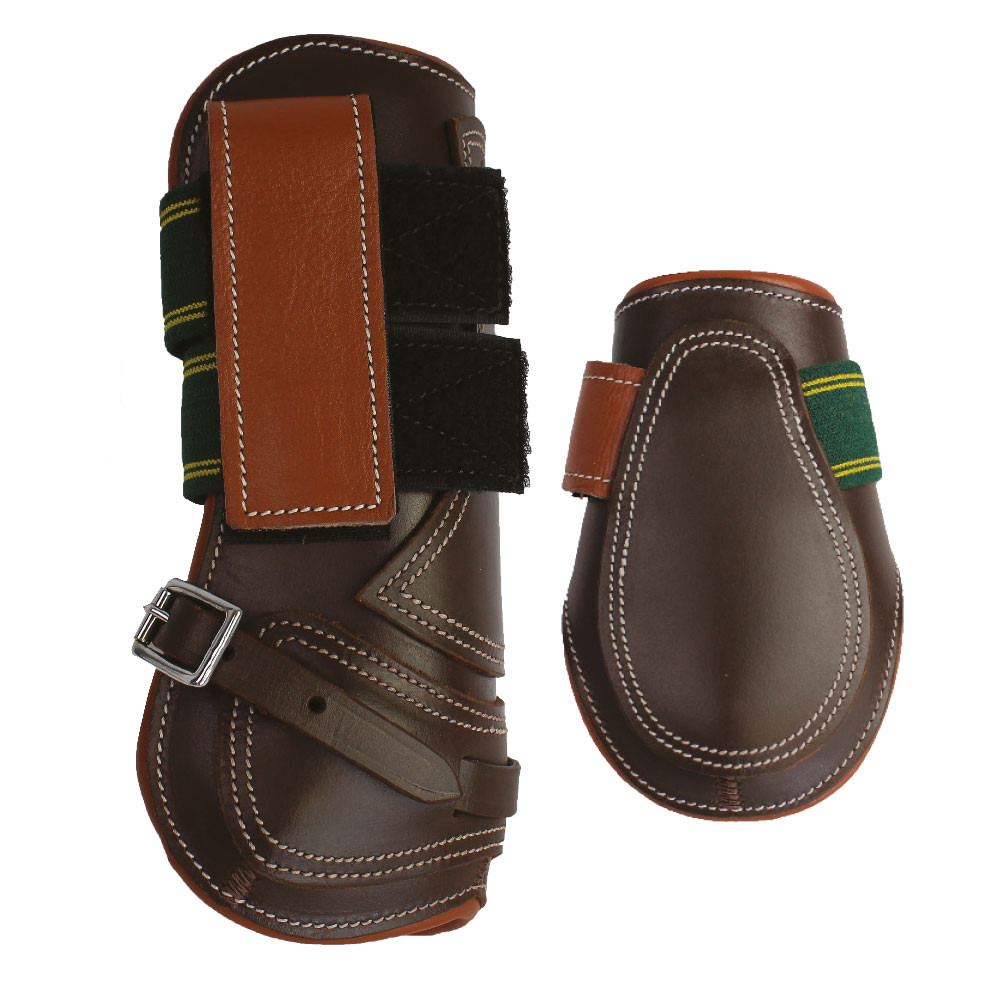 découvrez nos protège-boulets pour chevaux, conçus pour assurer confort et protection optimale lors de l'entraînement et des compétitions.