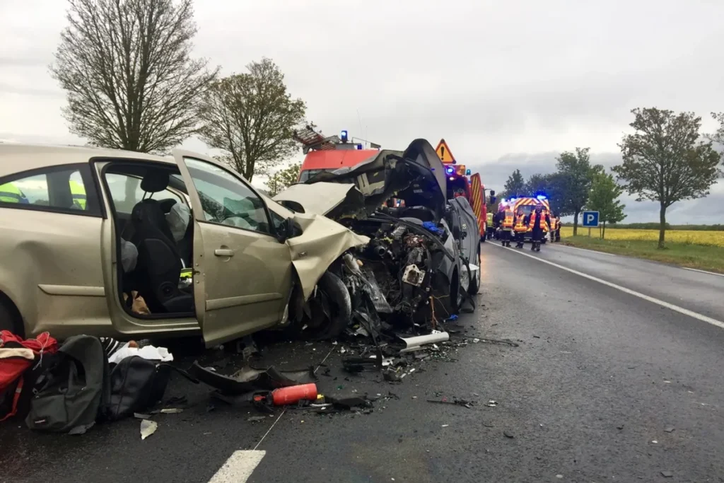 accident tragique à saint-mitre : 4 chevaux décédés. retrouvez les détails et les circonstances de cet événement.