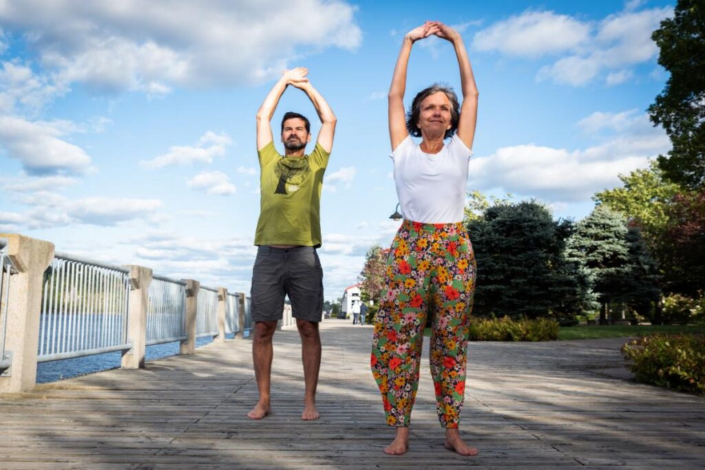 découvrez les meilleurs étirements à pratiquer après une séance d'équitation pour améliorer votre souplesse, prévenir les courbatures et favoriser la récupération musculaire.