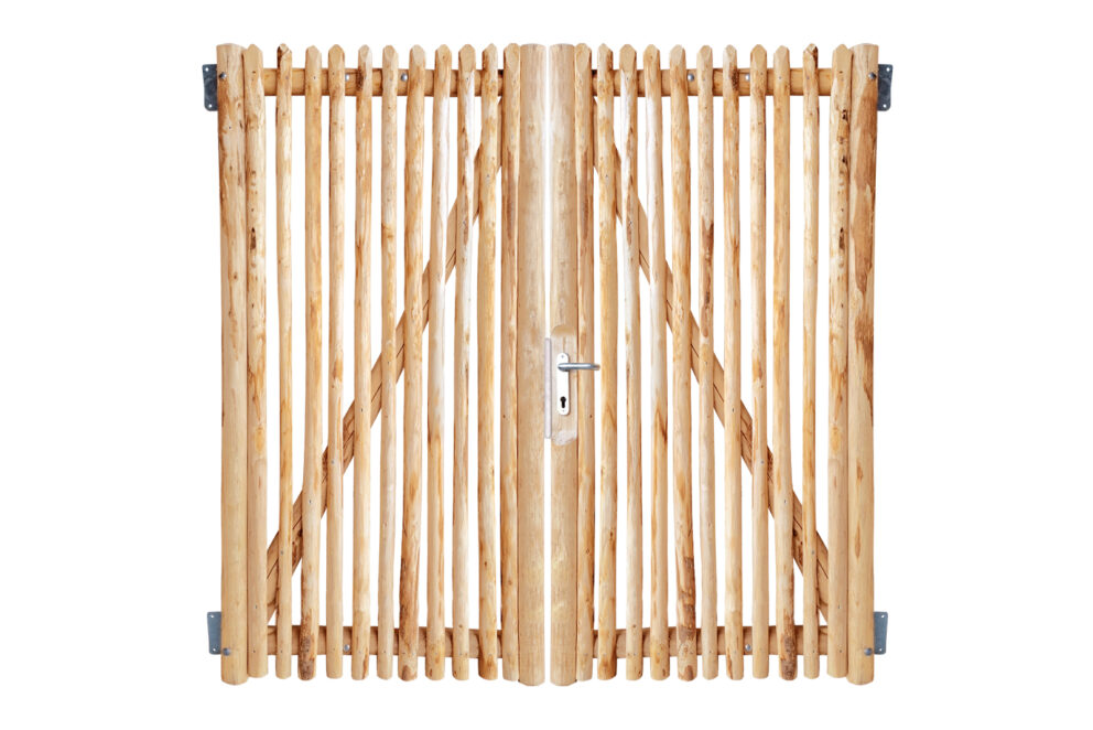 découvrez notre guide complet pour choisir le portail en bois idéal pour vos chevaux, alliant sécurité, durabilité et esthétique.