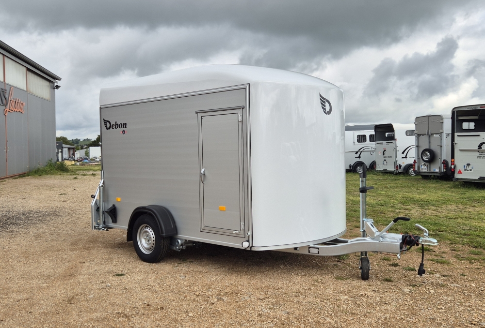 découvrez les tarifs 2025 pour le transport de chevaux, avec des informations claires et à jour pour organiser vos déplacements en toute sérénité.